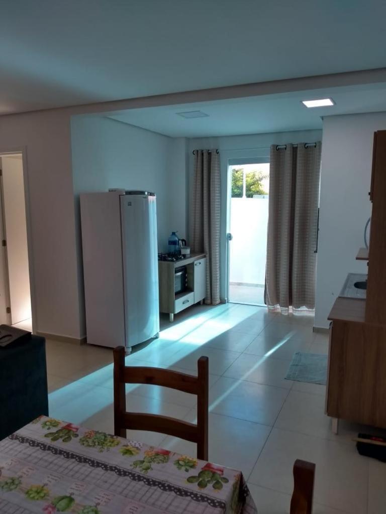 Dos Ingleses Apartamento *